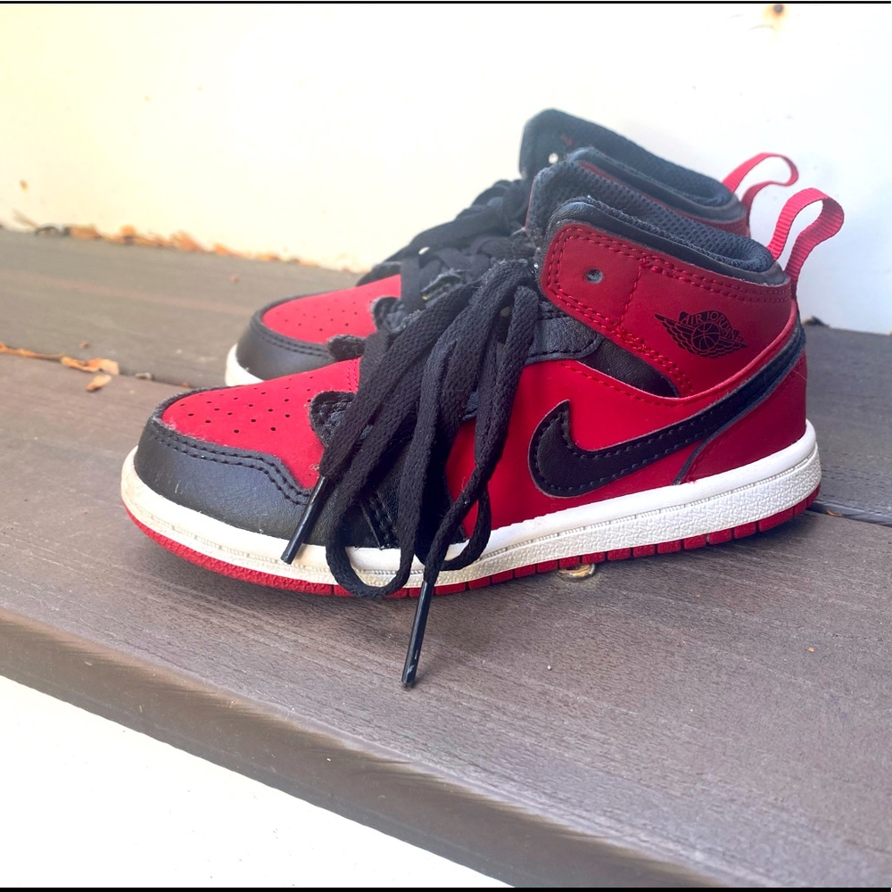 Nike Air Jordan 1 Retro Mid TD , Gym Red ,9c